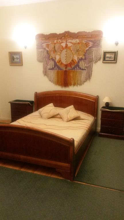 Marlen Hotel Rivne Habitación foto
